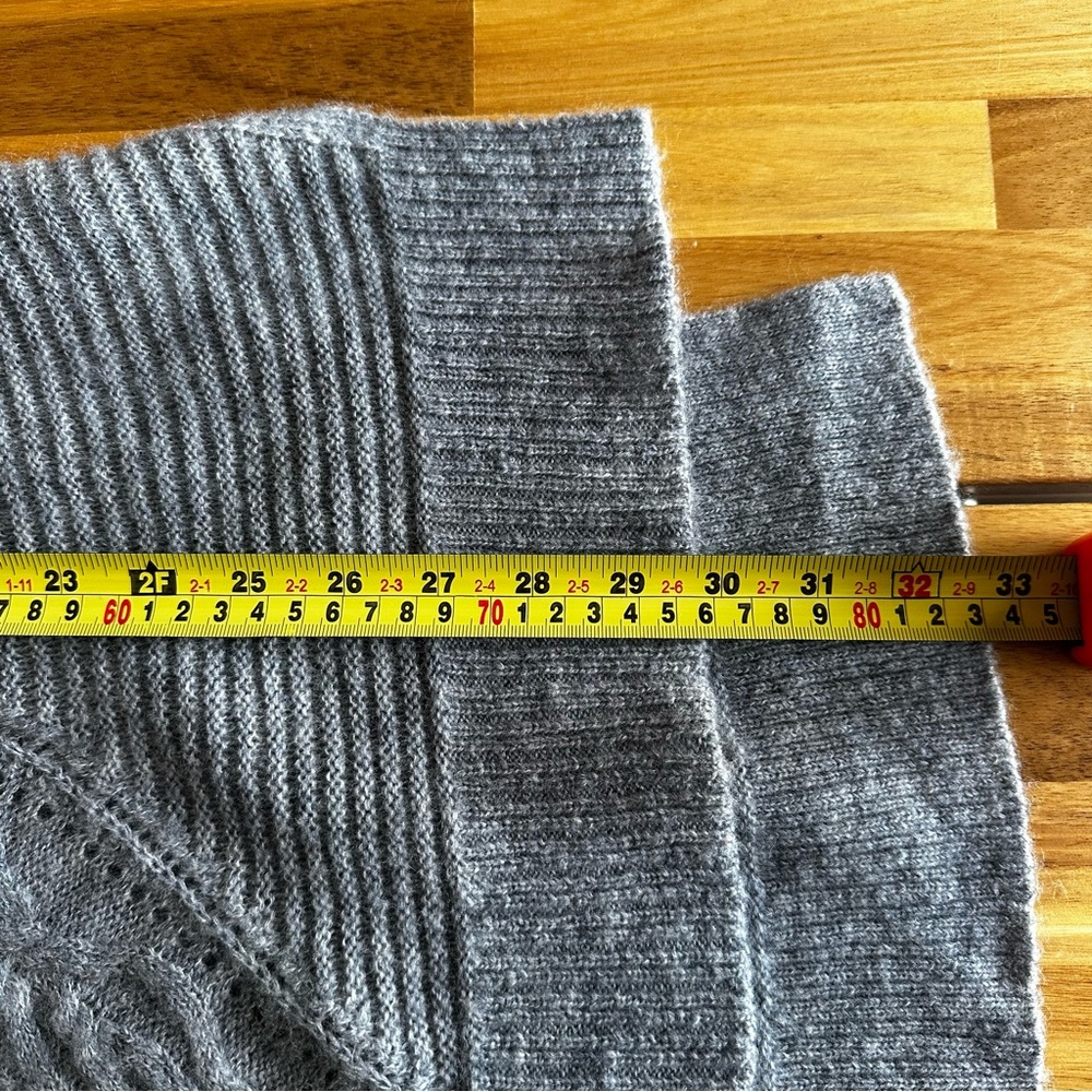 NEW White House Black Market Women’s S Cowl Neck Sleeveless‎ Sweater Light Grey - Picture 7 of 11